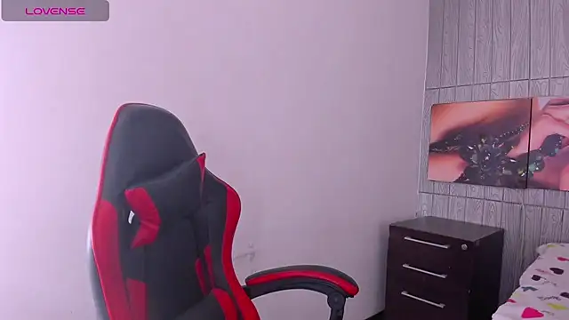 zoe connor19 online show from 04.10.26