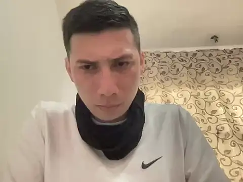 Snapshot of Jorge-Silla chatting on 09.29.25 Jorge-Silla online show from 09.29.25