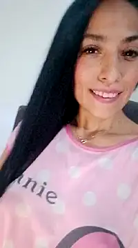 chloewildd  online show from 12.18.24