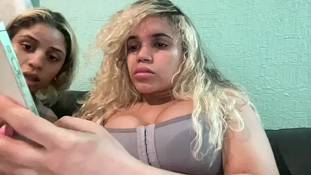 Snapshot of brithneysquirt chatting on 03.26.26 brithneysquirt online show from 03.26.26
