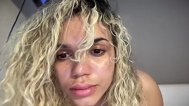 Snapshot of brithneysquirt chatting on 05.23.26 brithneysquirt online show from 05.23.26