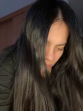 Snapshot of DirtyDi97 chatting on 01.13.26 DirtyDi97 online show from 01.13.26