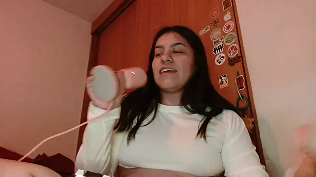 Snapshot of DirtyDi97 chatting on 01.17.26 DirtyDi97 online show from 01.17.26