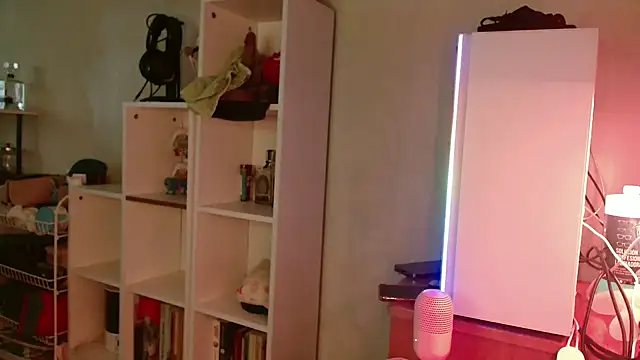 Snapshot of DirtyDi97 chatting on 02.07.26 DirtyDi97 online show from 02.07.26