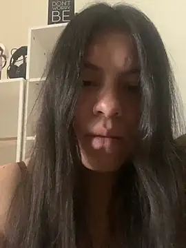 Snapshot of DirtyDi97 chatting on 02.28.26 DirtyDi97 online show from 02.28.26