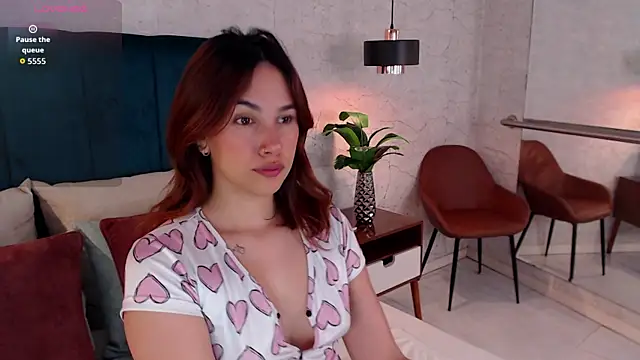 AdeleAndersonn online show from 10.26.25