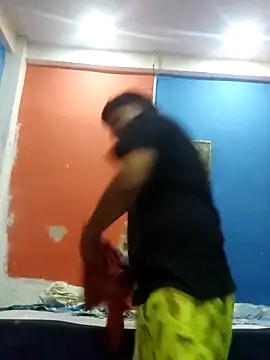 Tu papi 69  online show from 11.24.25