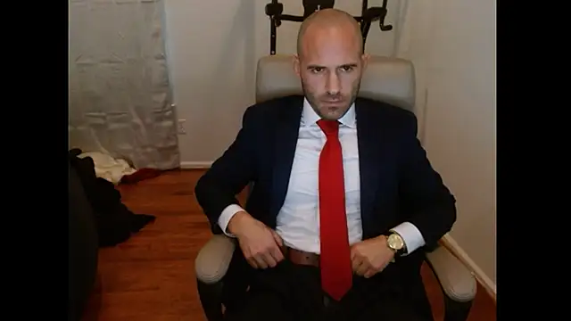 Snapshot of TheNakedPreacher chatting on 01.18.26 TheNakedPreacher online show from 01.18.26