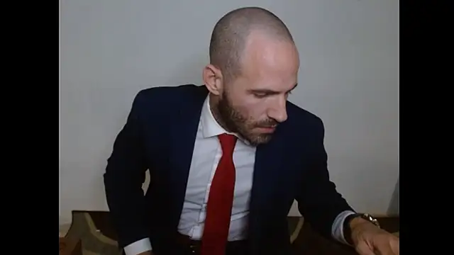 Snapshot of TheNakedPreacher chatting on 02.11.26 TheNakedPreacher online show from 02.11.26