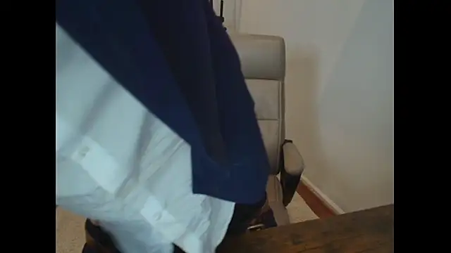 Snapshot of TheNakedPreacher chatting on 02.18.26 TheNakedPreacher online show from 02.18.26