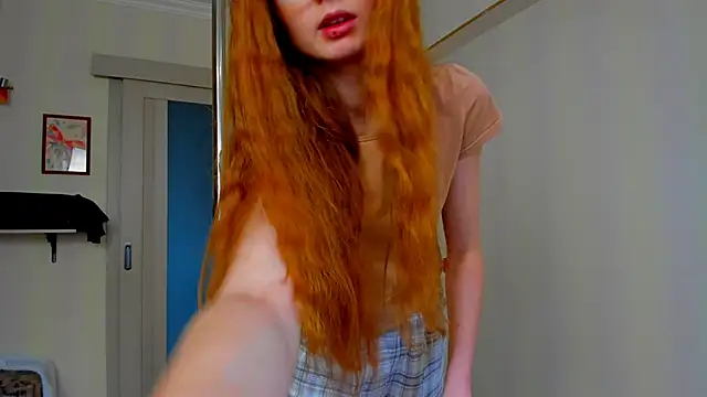 Snapshot of Fire_Luna chatting on 10.31.25 Fire Luna online show from 10.31.25