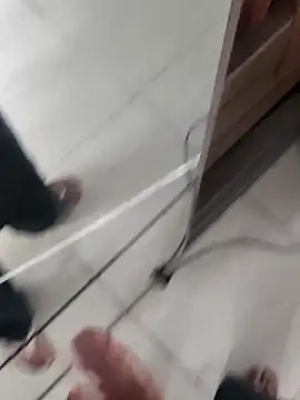 Juliano69xv online show from 12.19.25