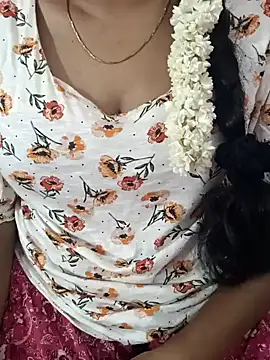 Snapshot of tamil-varshu chatting on 12.03.24 tamil-varshu online show from 12.03.24