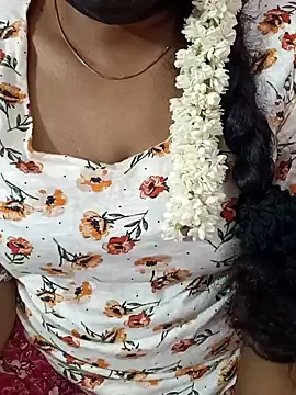 Snapshot of tamil-varshu chatting on 12.03.24 tamil-varshu online show from 12.03.24