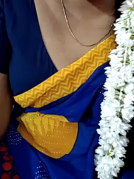 Snapshot of tamil-varshu chatting on 01.05.25 tamil-varshu online show from 01.05.25