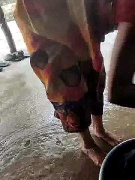 Snapshot of poojaji2024 chatting on 01.15.25 poojaji2024 online show from 01.15.25