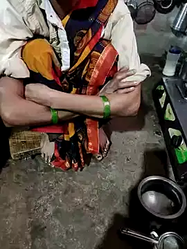 Snapshot of poojaji2024 chatting on 01.16.25 poojaji2024 online show from 01.16.25