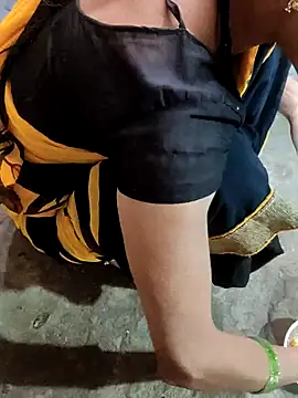 Snapshot of poojaji2024 chatting on 02.10.25 poojaji2024 online show from 02.10.25