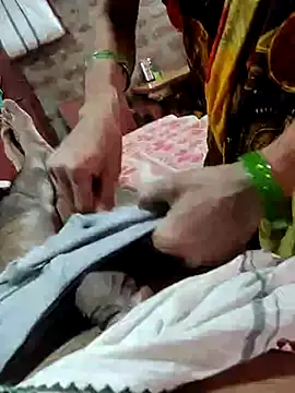 Snapshot of poojaji2024 chatting on 02.13.25 poojaji2024 online show from 02.13.25