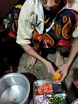 Snapshot of poojaji2024 chatting on 03.04.25 poojaji2024 online show from 03.04.25