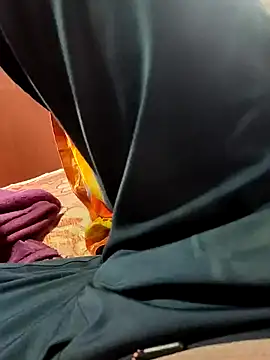 Snapshot of poojaji2024 chatting on 03.07.25 poojaji2024 online show from 03.07.25