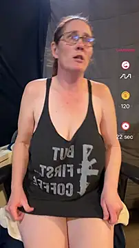 naughtywifenxtdoor online show from 11.14.25