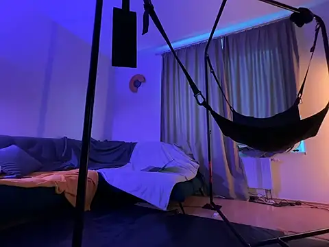 manforhotfun online show from 04.15.26