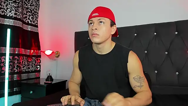 Angel Cuervo online show from 03.13.25