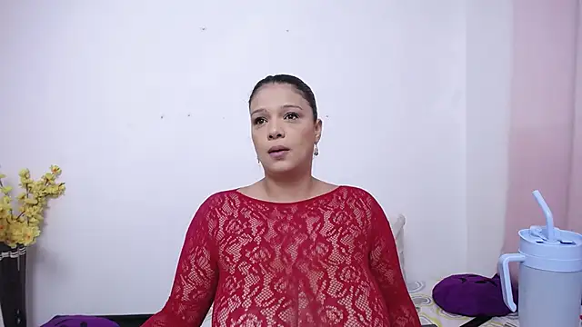 Nicol Love0 online show from 09.20.25