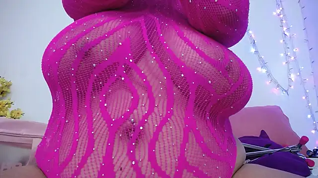 Nicol Love0 online show from 01.14.26