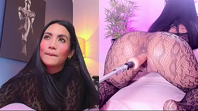 Kinky Mindy  online show from 11.17.25