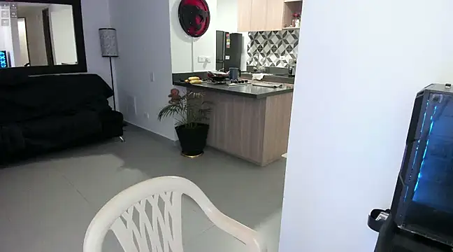 Snapshot of tony_muscle chatting on 02.06.25 tony muscle online show from 02.06.25