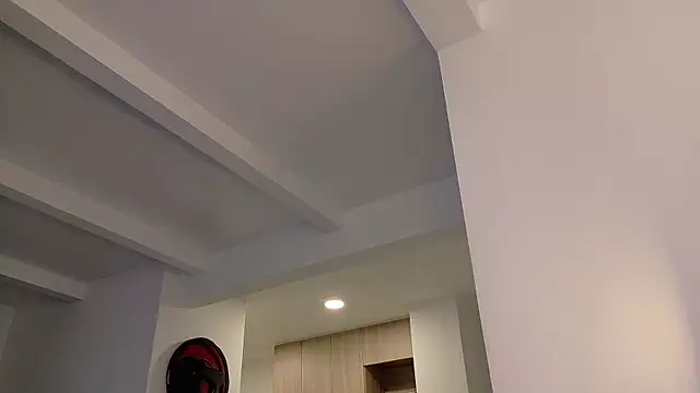 Snapshot of tony_muscle chatting on 11.18.25 tony muscle online show from 11.18.25