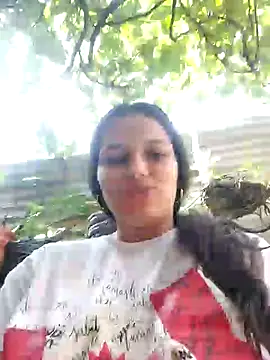 girl milk1 online show from 02.02.25