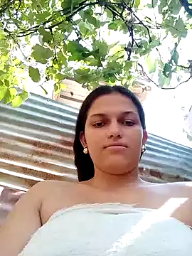 girl milk1 online show from 02.16.25