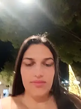 girl milk1 online show from 12.18.25