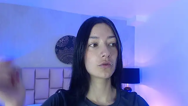 Snapshot of Zoe_Vixen chatting on 01.27.25 Zoe Vixen online show from 01.27.25