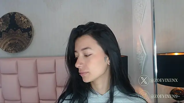 Snapshot of Zoe_Vixen chatting on 02.07.25 Zoe Vixen online show from 02.07.25
