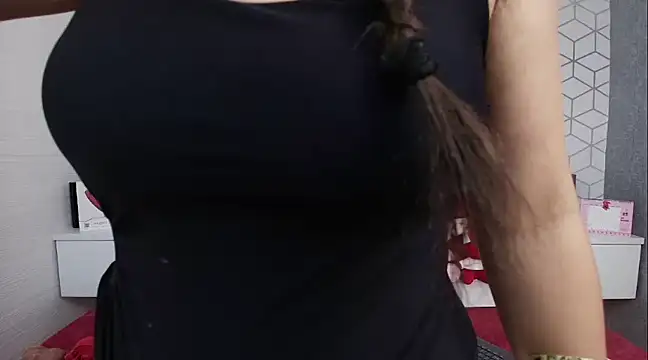 MadelineBeckert online show from 03.20.25