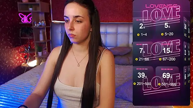 AuroraAksnesss online show from 02.12.25