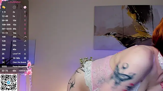 Snapshot of Linablueeyed chatting on 03.19.26 Linablueeyed online show from 03.19.26