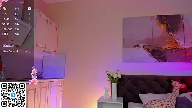 Snapshot of Linablueeyed chatting on 03.23.26 Linablueeyed online show from 03.23.26