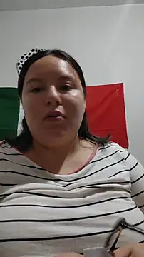 Snapshot of almitapro07 chatting on 06.16.26 almitapro07 online show from 06.16.26