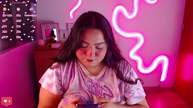 Snapshot of Rebeca_charme21 chatting on 12.09.24 Rebeca charme21 online show from 12.09.24