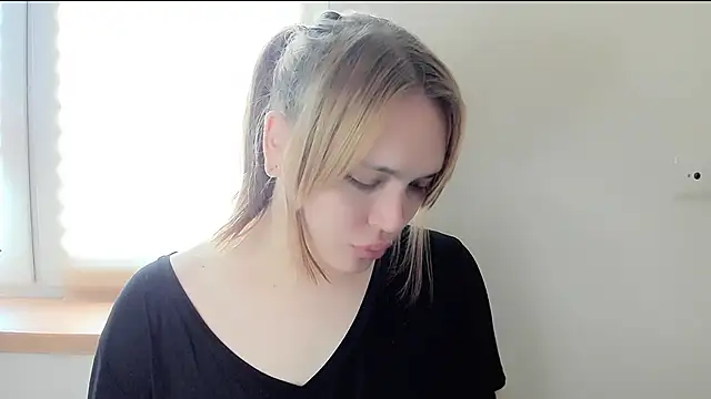 fem to online show from 02.23.25