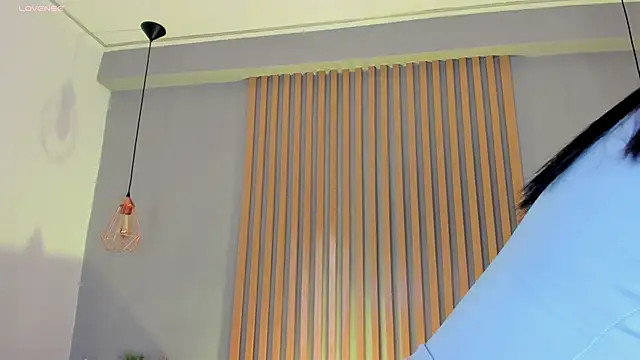 mary suarez online show from 02.08.25