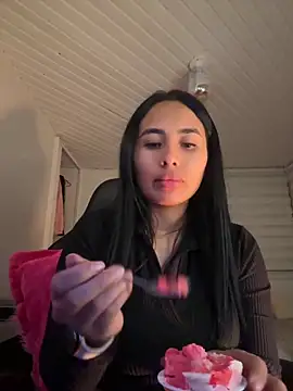 Snapshot of Anily_Lovely chatting on 09.11.25 Anily Lovely online show from 09.11.25