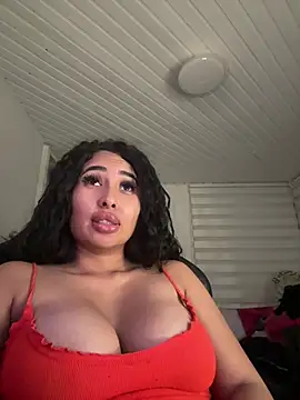 Snapshot of Anily_Lovely chatting on 05.19.26 Anily Lovely online show from 05.19.26
