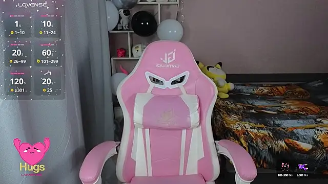 Snapshot of CassieJuice69 chatting on 12.21.24 CassieJuice69 online show from 12.21.24