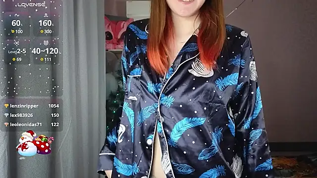 Snapshot of CassieJuice69 chatting on 12.25.24 CassieJuice69 online show from 12.25.24